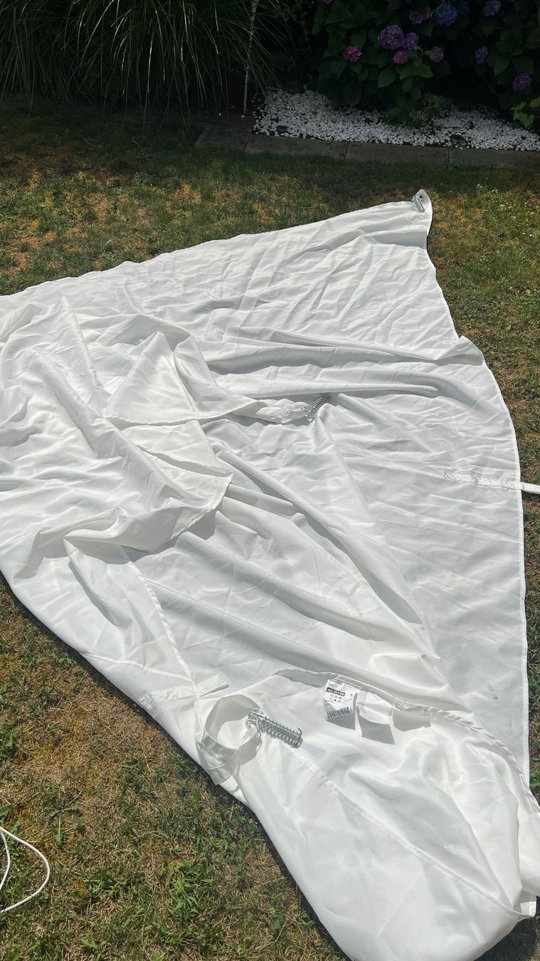 Ikea Ombrelloni: IKEA DYNING dreieckiges Sonnensegel – Usato da Hünenberg See venduto da decidedlyso 4