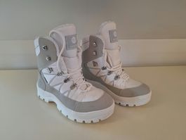 Winterstiefel 46 Nord mit Spikes weiss Grösse 39 neuwertig