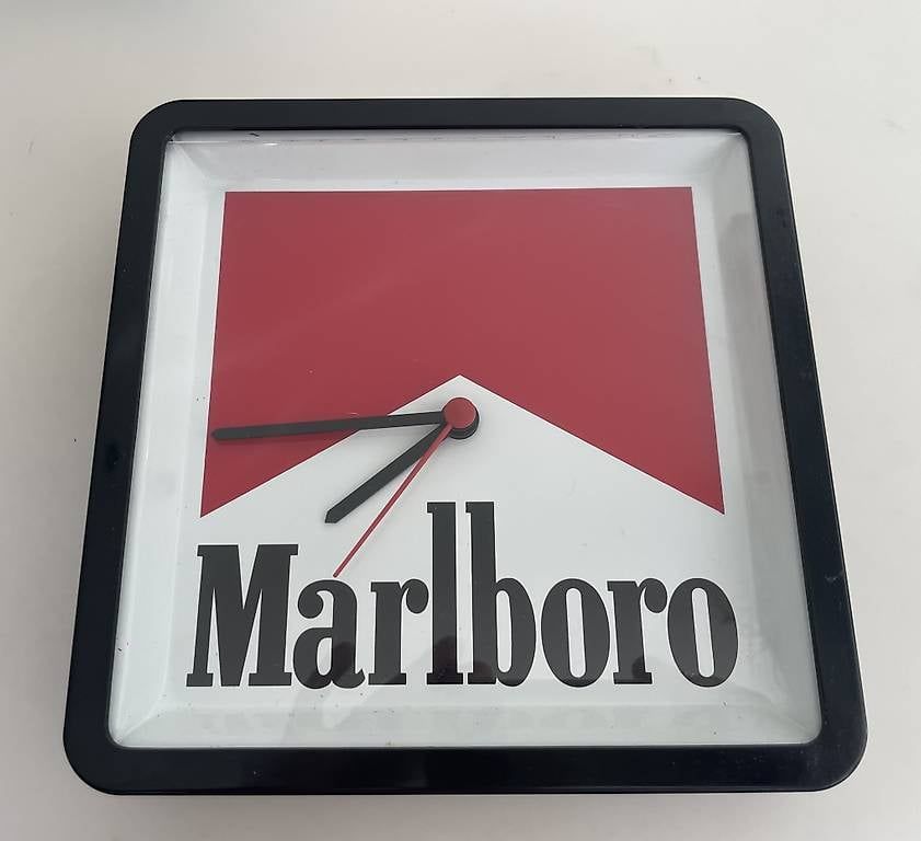 Orologi da terra & Orologi da parete: Horloge murale Marlboro authentique. – Usato da Bevaix venduto da Greg999