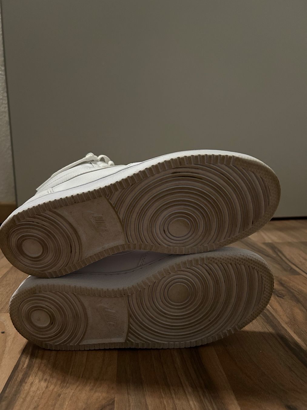 Scarpe da uomo: Nike Mid sneaker – Usato da Oberurnen venduto da simgug 5