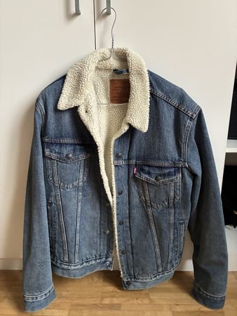 Jeansjacke Levi's mit Fellfutter Grösse S blau