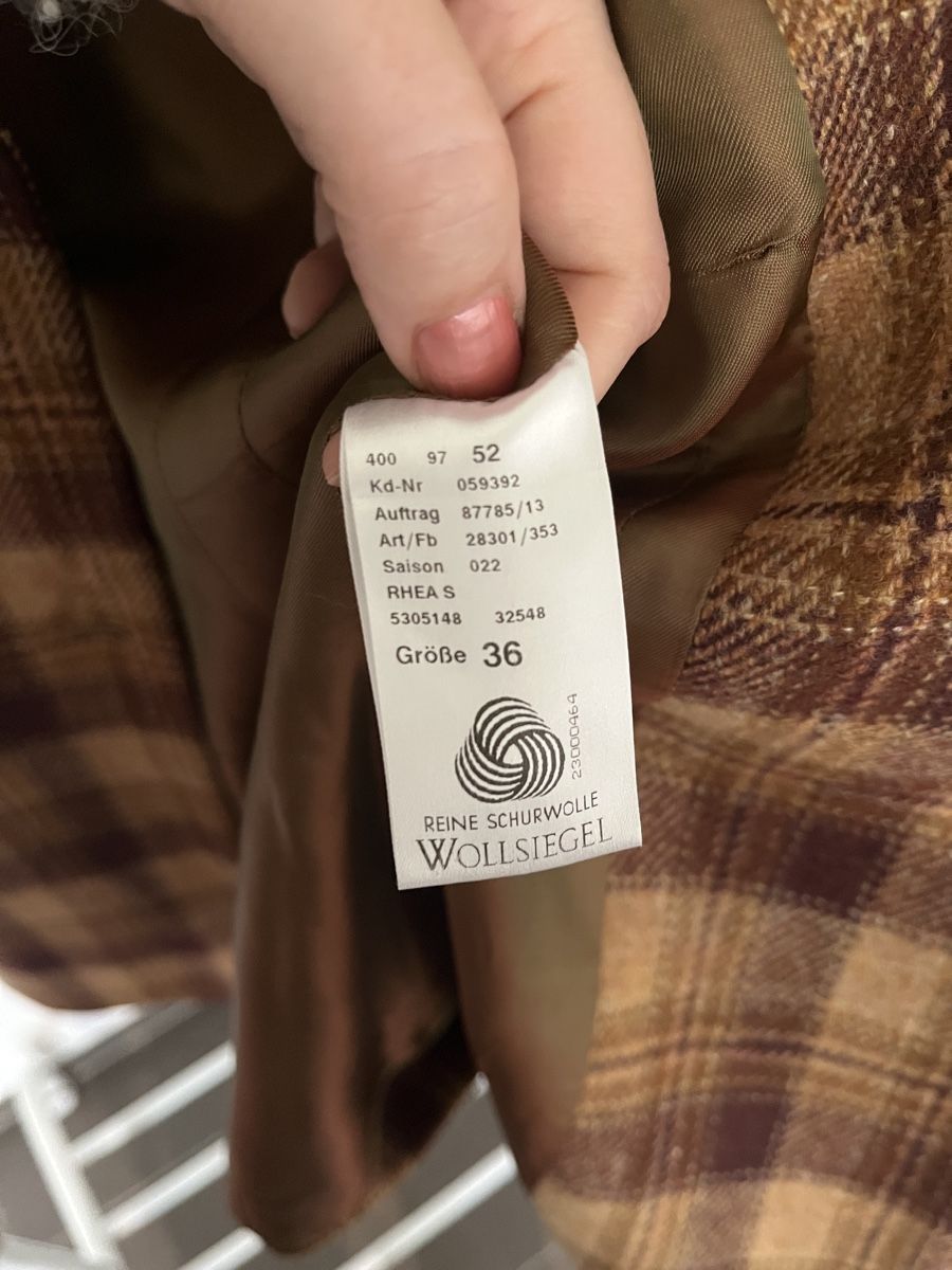 Windsor Giacche: Windsor Blazer aus Schurwolle – Nuovo (secondo la descrizione) da Brugg AG venduto da ine_sl8m 4