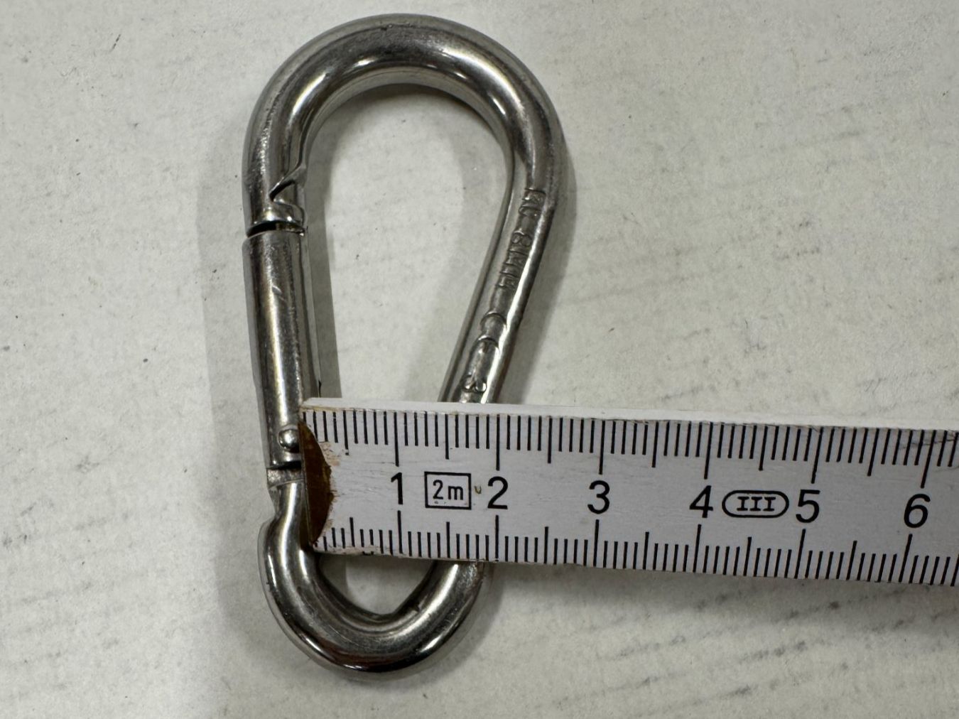 Attrezzatura da arrampicata: 4x Karabiner (A354) – Usato da Däniken SO venduto da Profog1 4