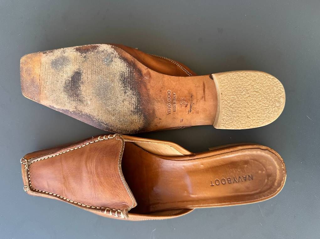 Damenschuhe: NAVYBOOT Mules, Cognac, Grösse 38, guter Zustand – Gebraucht aus Walchwil von Nippon 3