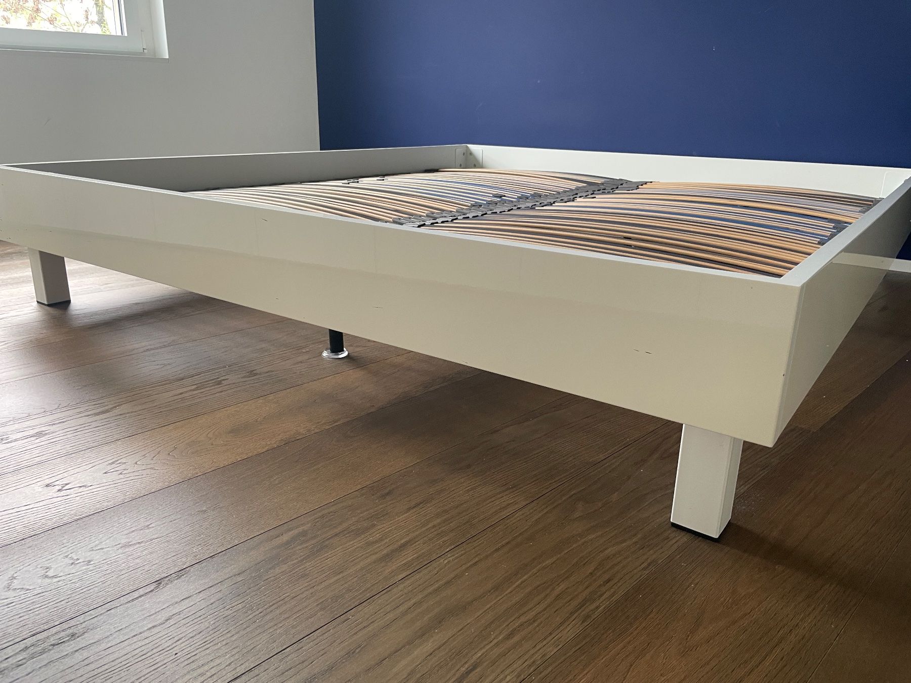 Interio Betten: Bett 180x200 mit 2 Einlegelattenrost, gebraucht – Gebraucht aus Pfäffikon ZH von mi_gal 2