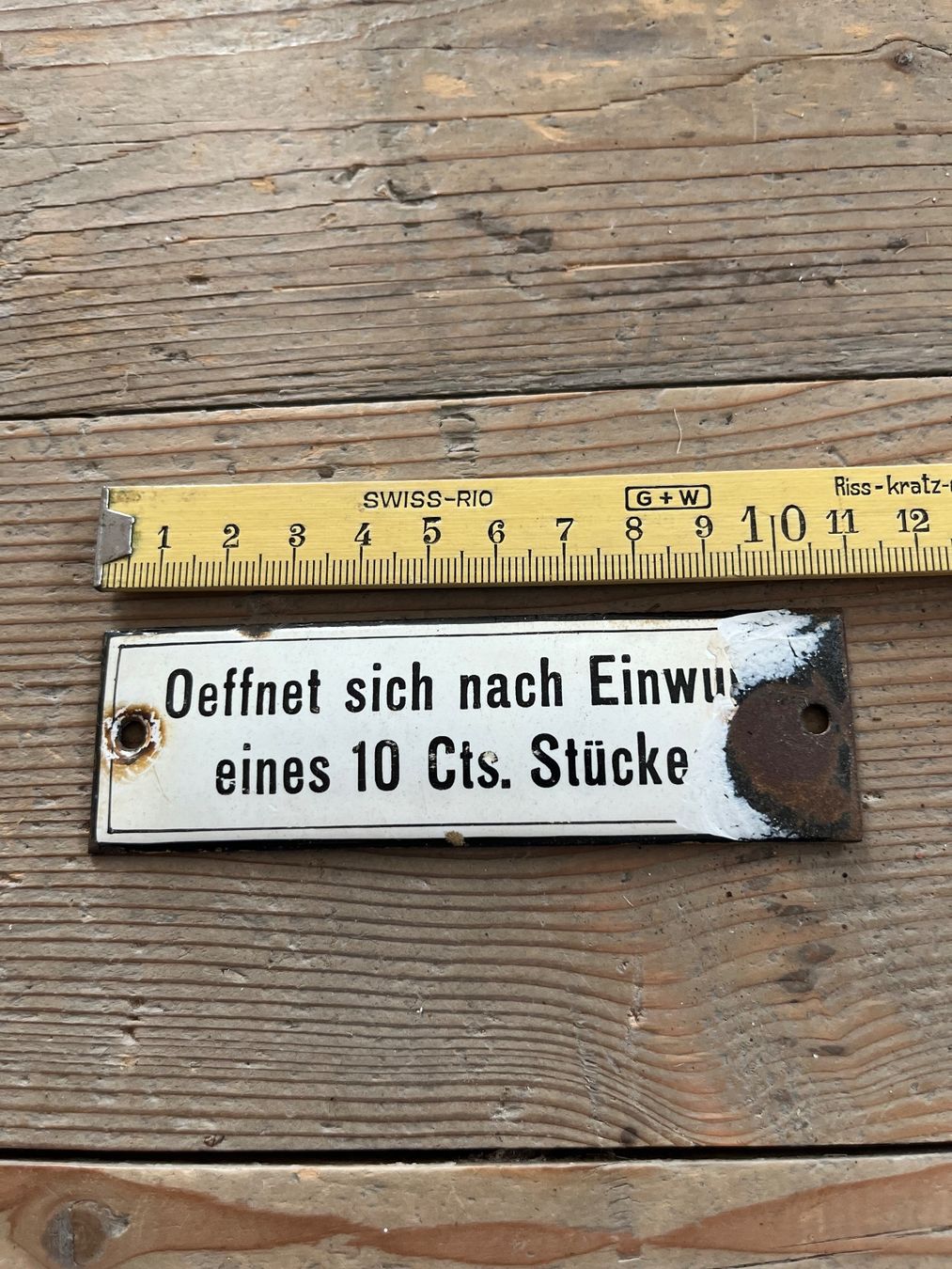 Insegne: Altes Emailschild "Oeffnet sich..." – Usato da Steffisburg venduto da Reitschel5 2