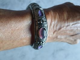 Bracciale con pietre