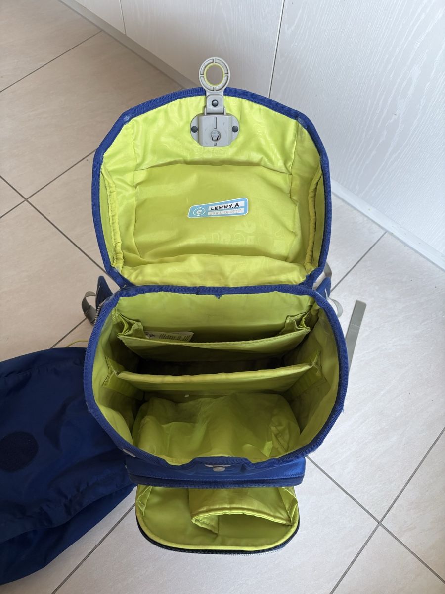Ergobag Kindertaschen: Schulranzen ergobag blau, inkl. Turnbeutel – Gebraucht aus Buochs von Jiba01 2