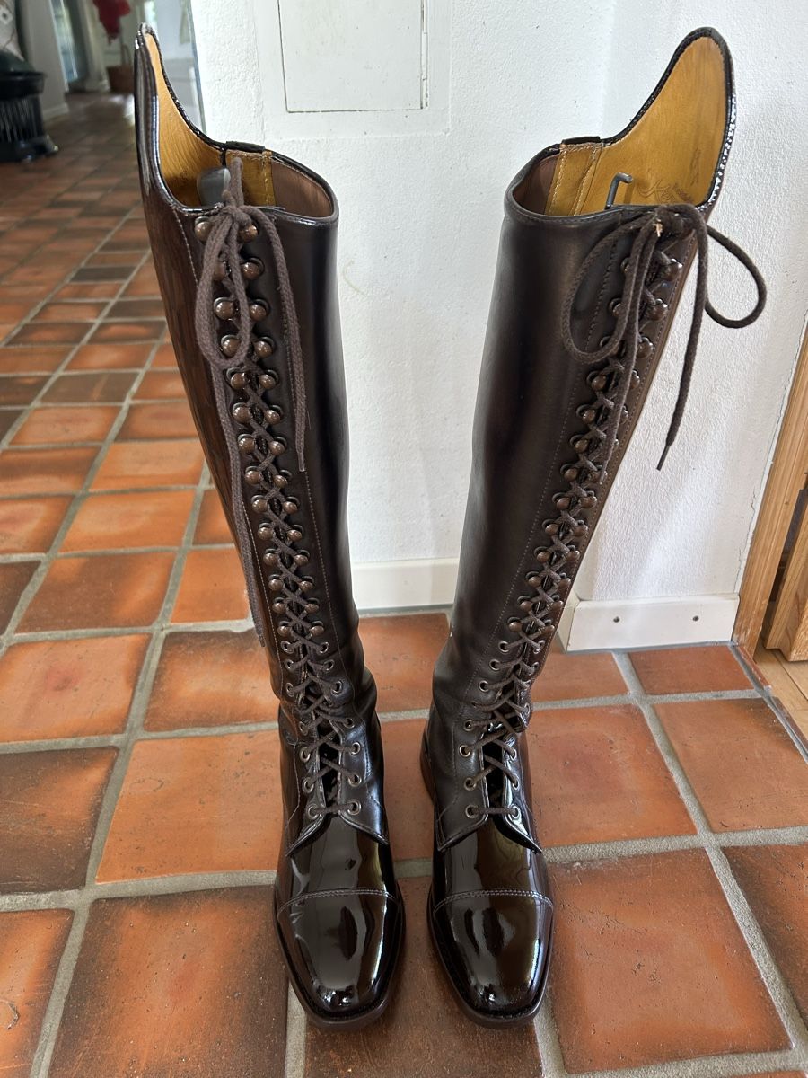 Scarpe da donna: Reitstiefel Kempkens – Usato da Ottikon b.Kemptth. venduto da firstantiques 1