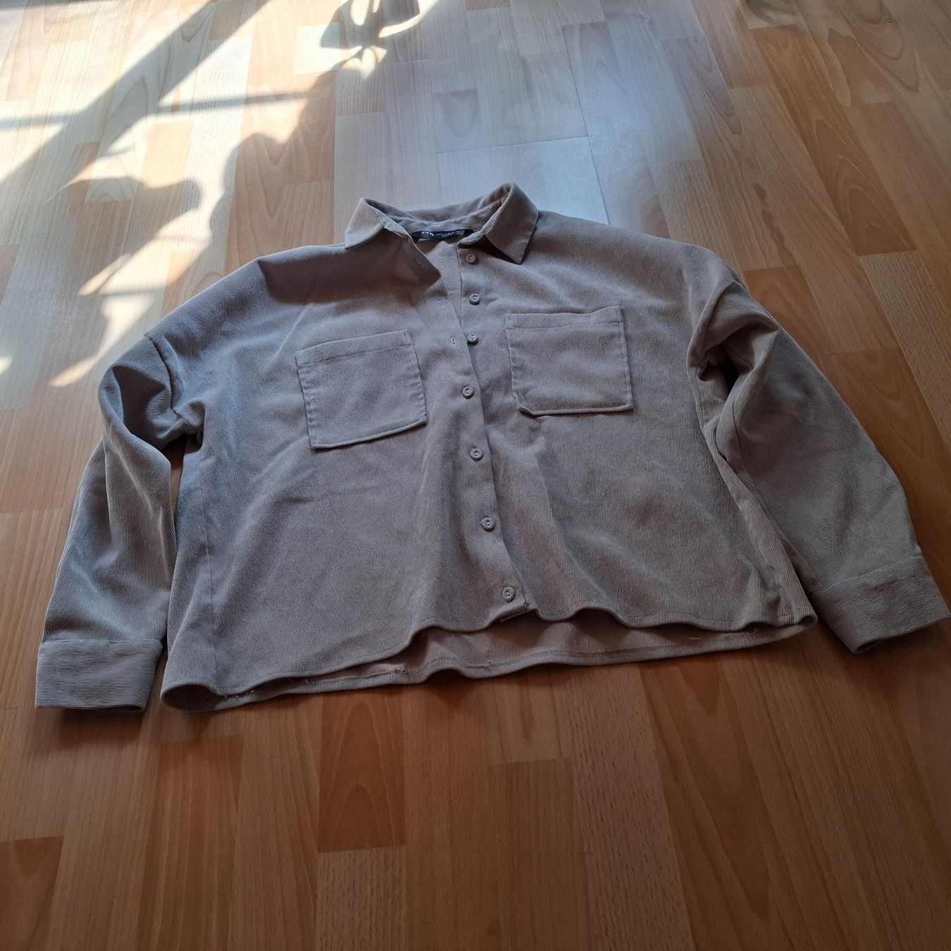 Zara Camicette: Beiges Cordhemd Zara – Usato da st.gallen venduto da mona3
