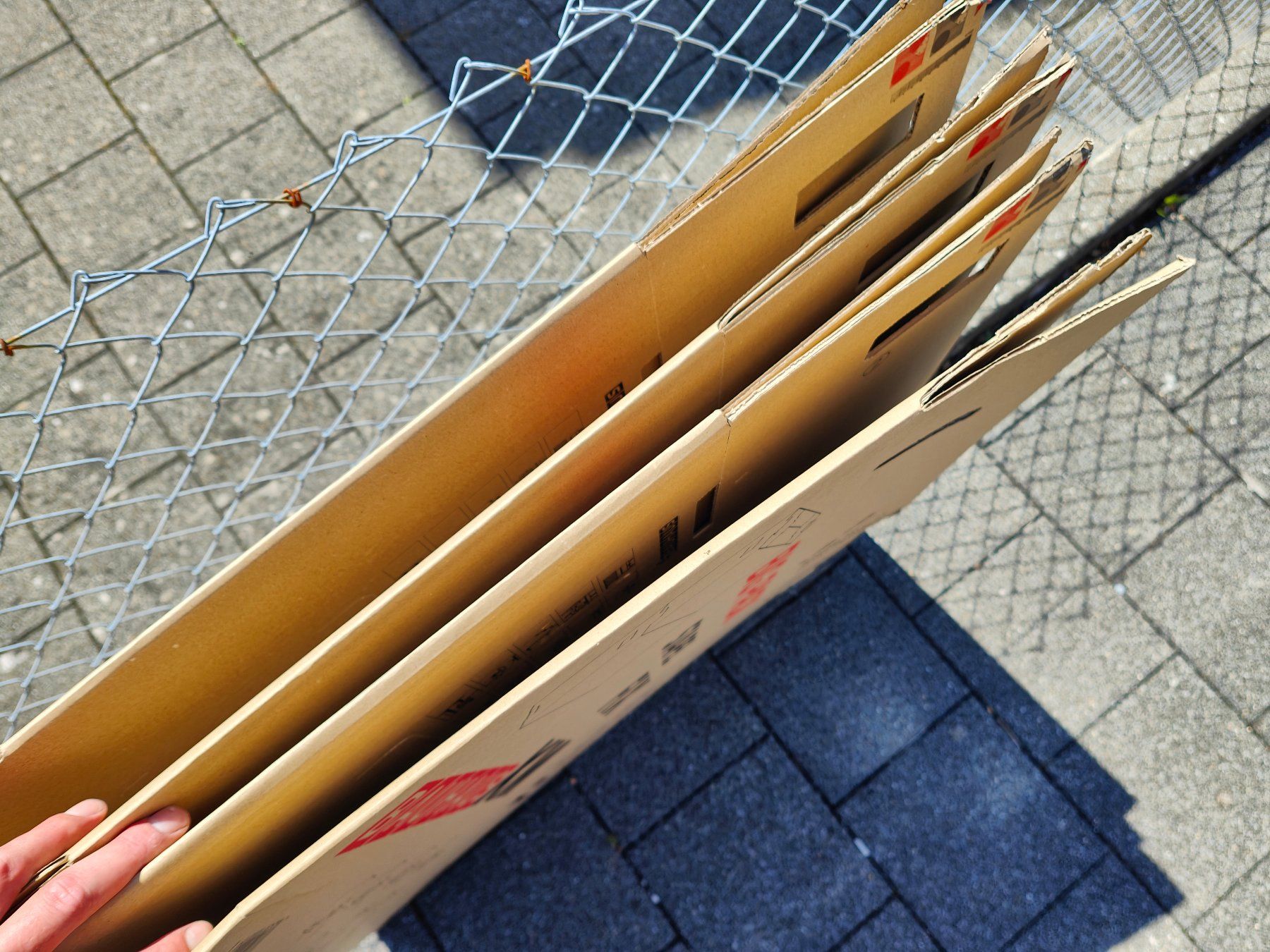 Cartoni: 14 ungebrauchte Zügelkartons – Usato da Mels venduto da velo-city 2