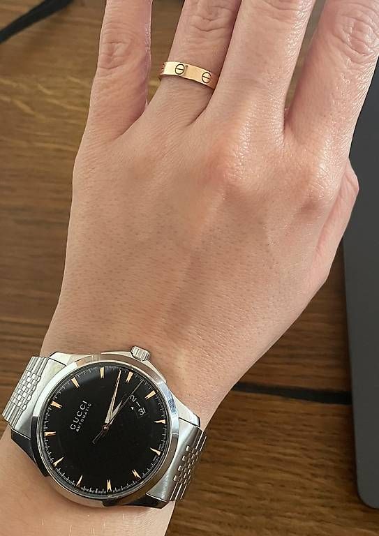 Gucci Uhren: Gucci Damen/Herrenuhr – Gebraucht aus Kehrsatz von apu_99vb 1