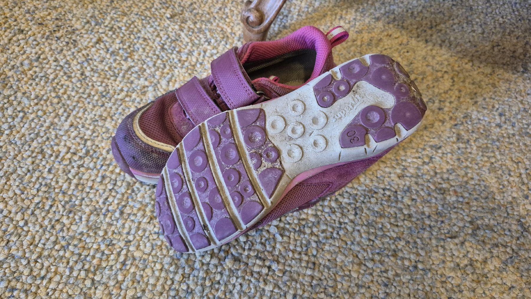 Superfit Scarpe per ragazze: Turnschuhe, Superfit, 30 – Usato da Wädenswil venduto da Zuerichseegirl 2