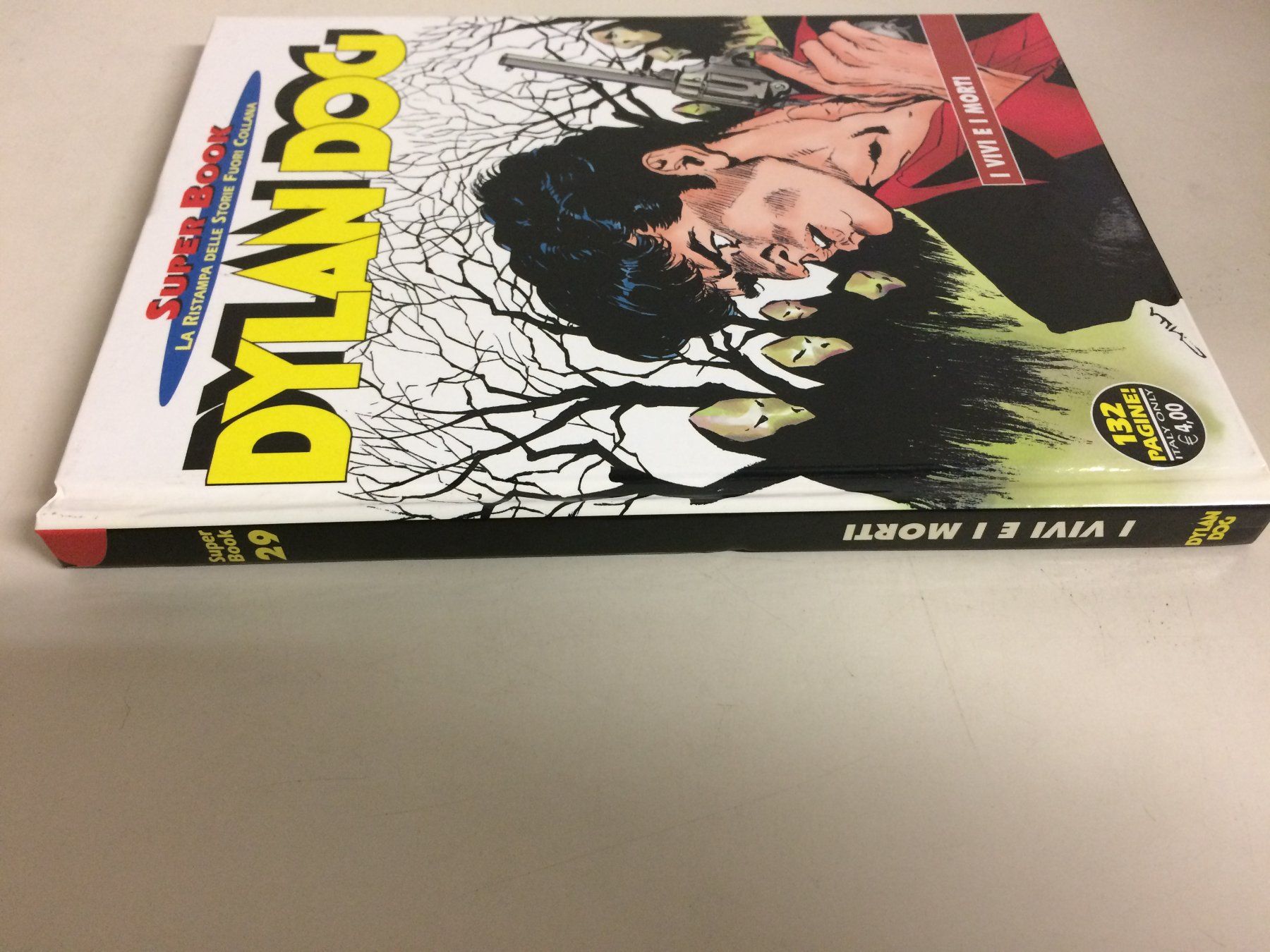 Comics: DYLAN DOG Super book # 29 I VIVI E I MORTI – Gebraucht aus Vezia von Aquarius_Age 3