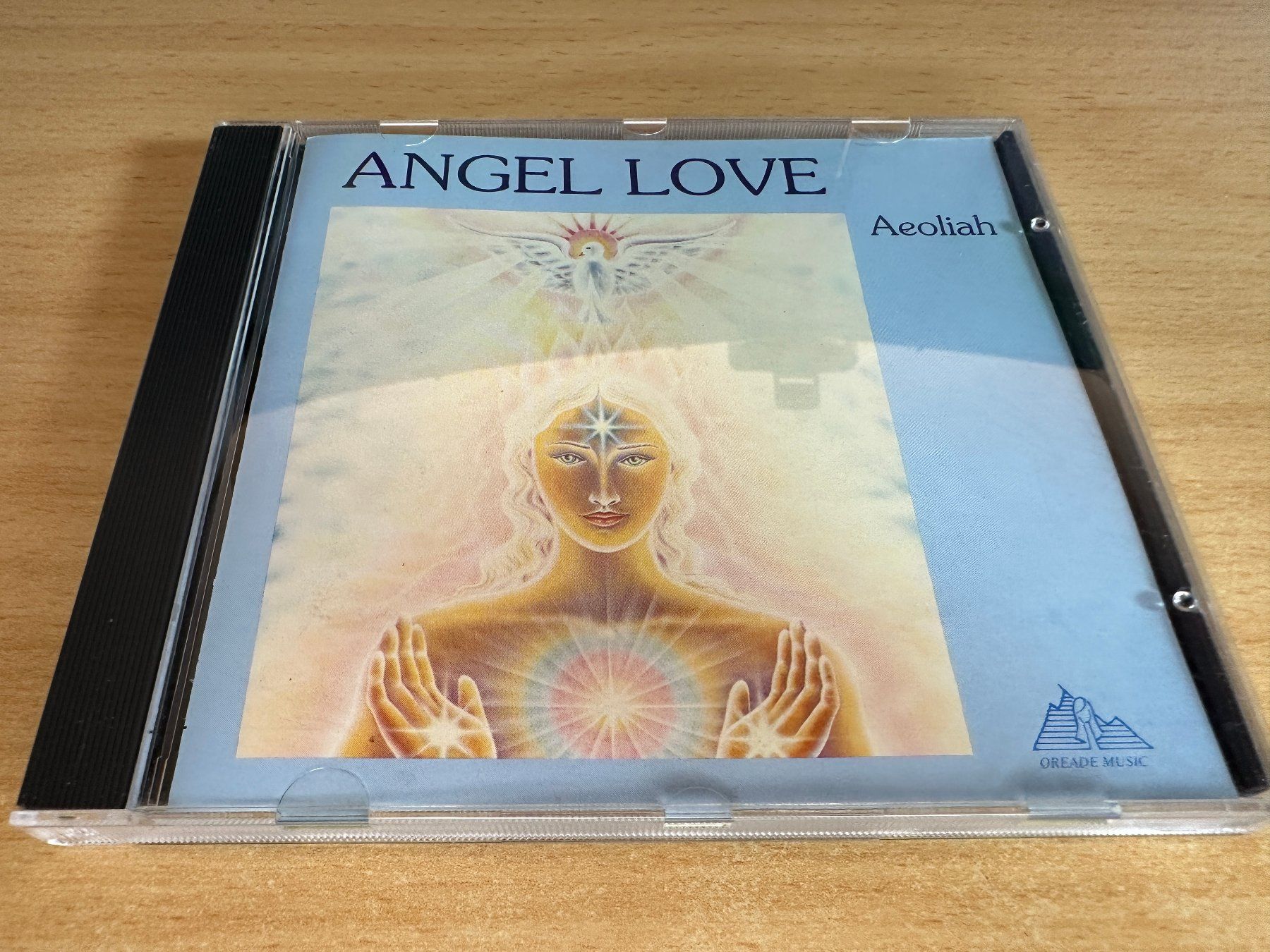 CD: Aeoliah – Angel Love – Usato da Rikon im Tösstal venduto da Alpenmutz