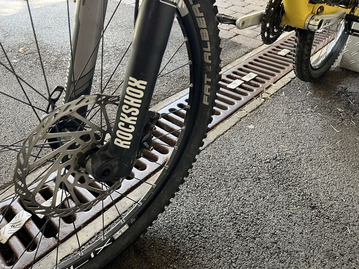 Liteville Biciclette: Liteville 301 MK8 Enduro – Usato da Pfäffikon SZ venduto da phi_9tp5 7