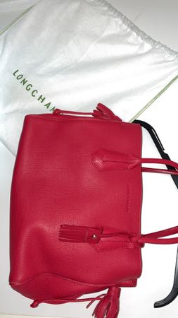 Longchamp rouge, cuir grainé, état impeccable, automne