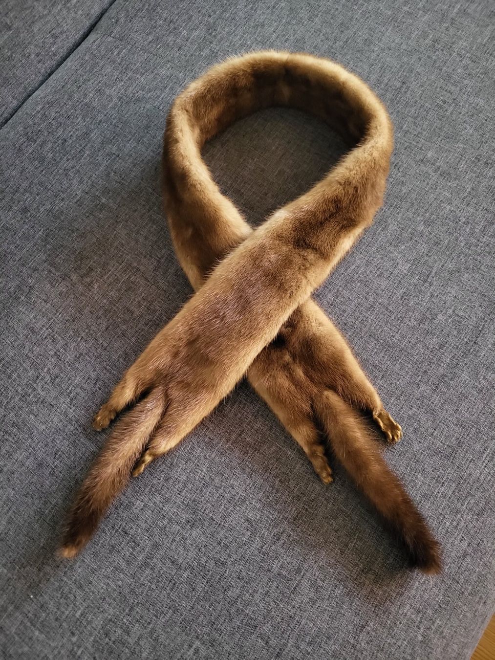 Foulard & Sciarpe: Nerz-Pelz Schaal/Stola – Usato da Rümlang venduto da Turrin