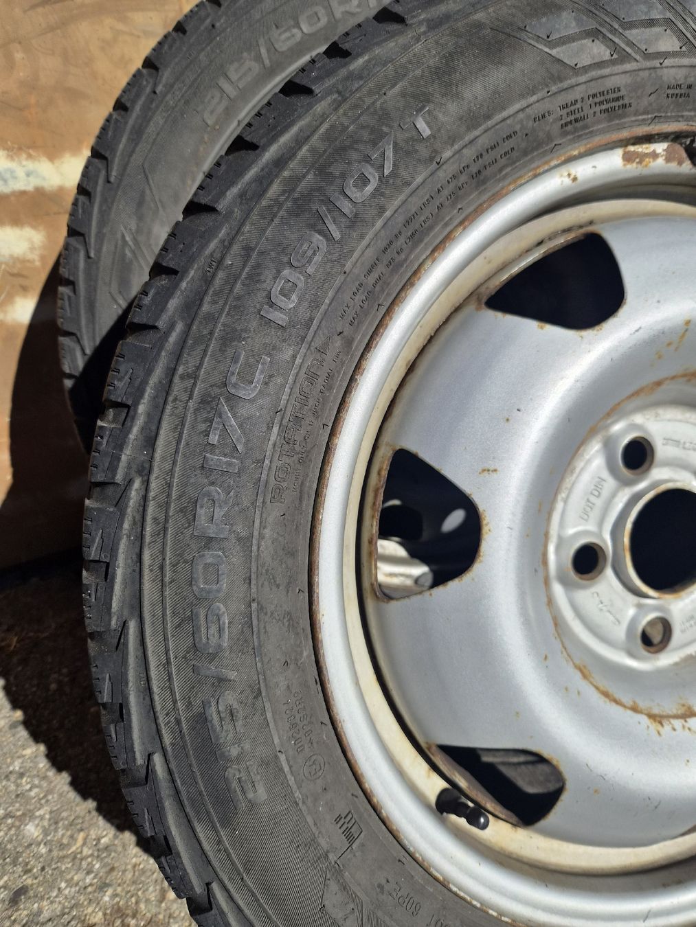 Pneumatici & Ruote complete: VW Stahlräder – Usato da Valendas venduto da mar_c92b 1