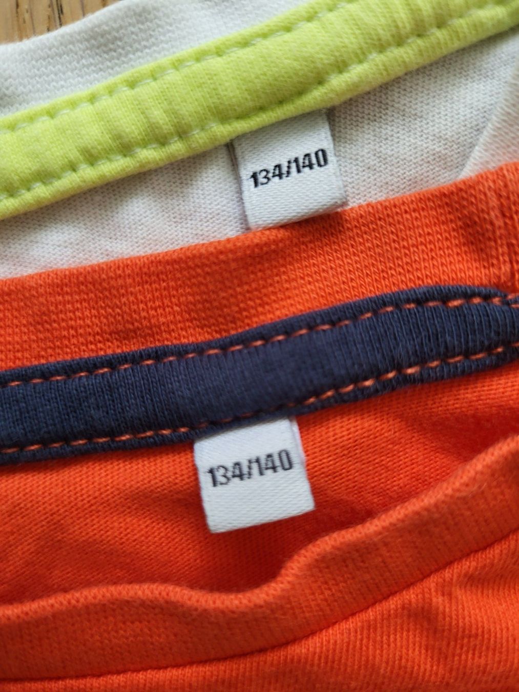 H&M Camicie, T-shirt & Polo: 2x Tanktops Gr 134-140 "H&M" – Usato da Richterswil venduto da adora88 2