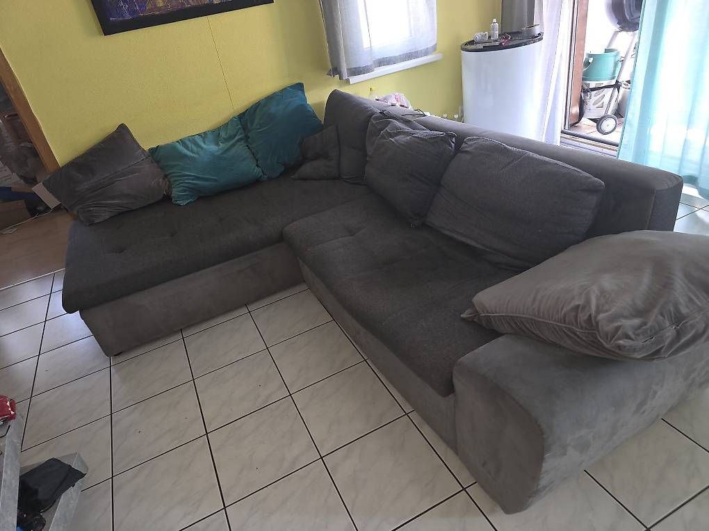 Divani: Graues Ecksofa – Usato da Leibstadt venduto da leo_795m 2