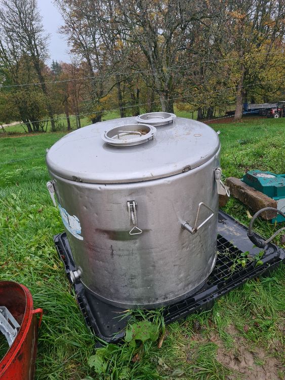 milchtank 300 l (Gebraucht) in Gondiswil für CHF 105 – nur Abholung auf ...