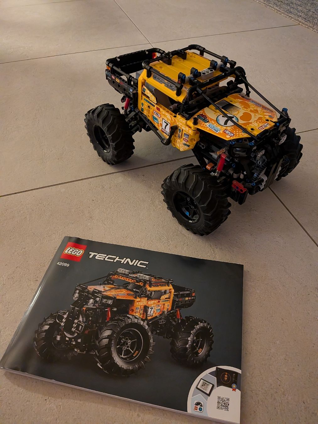 Lego Jouets: Lego Technic 42099 – D'occasion à Pfungen par andreas.luffare 1
