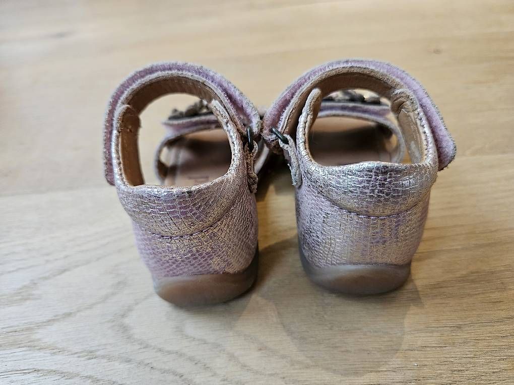 Scarpe per ragazze: Sandalen Bisgaard Gr. 22 – Usato da Hüntwangen venduto da Hensi1 2