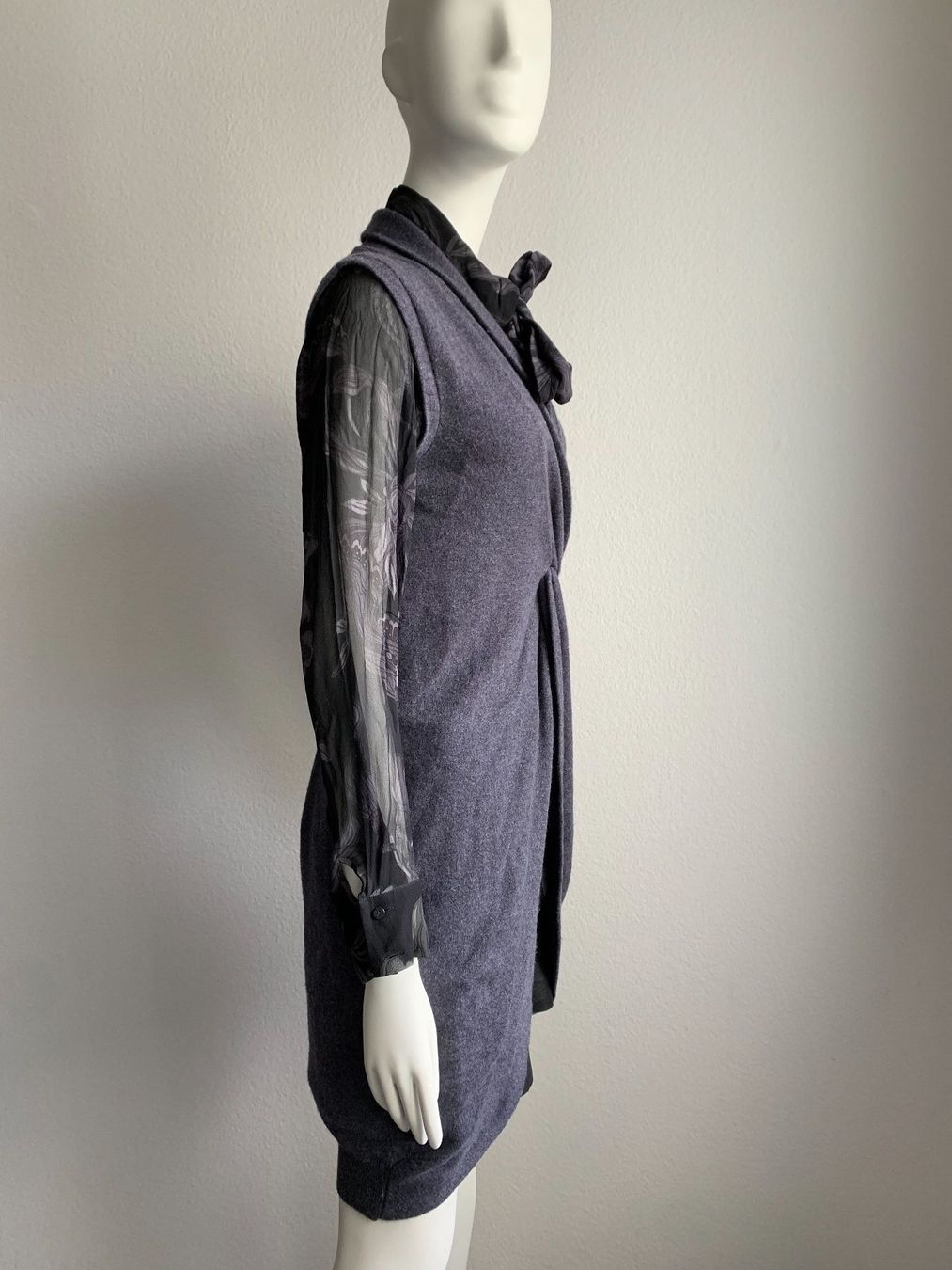 Brunello Cucinelli Giacche: Brunello Cucinelli Pullover – Nuovo (secondo la descrizione) da Winterthur venduto da 19.19 6