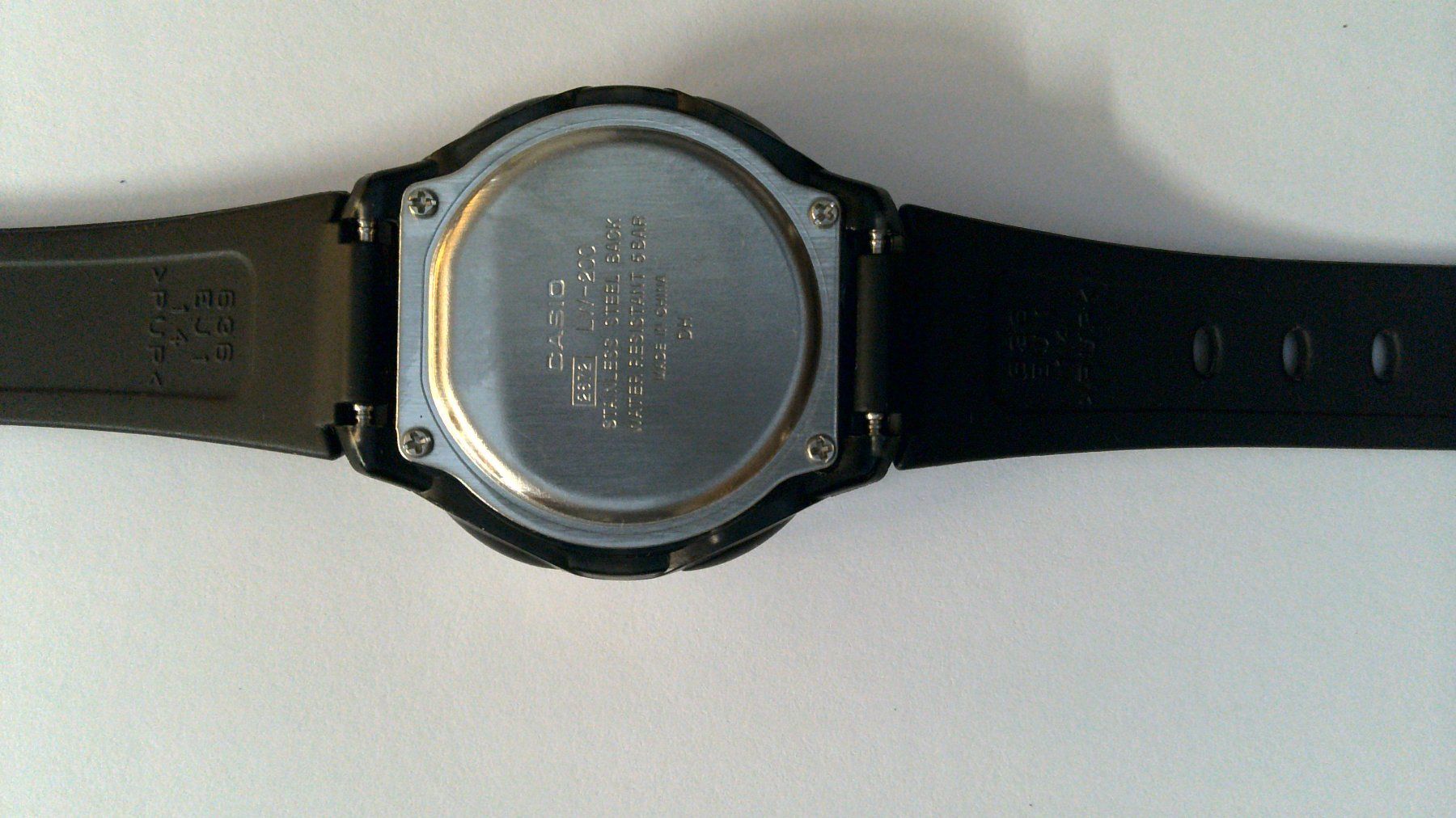 Casio Orologi: 2 Vintage Casio Illuminator Digital Uhren – Usato da Salmsach venduto da aacs65 7