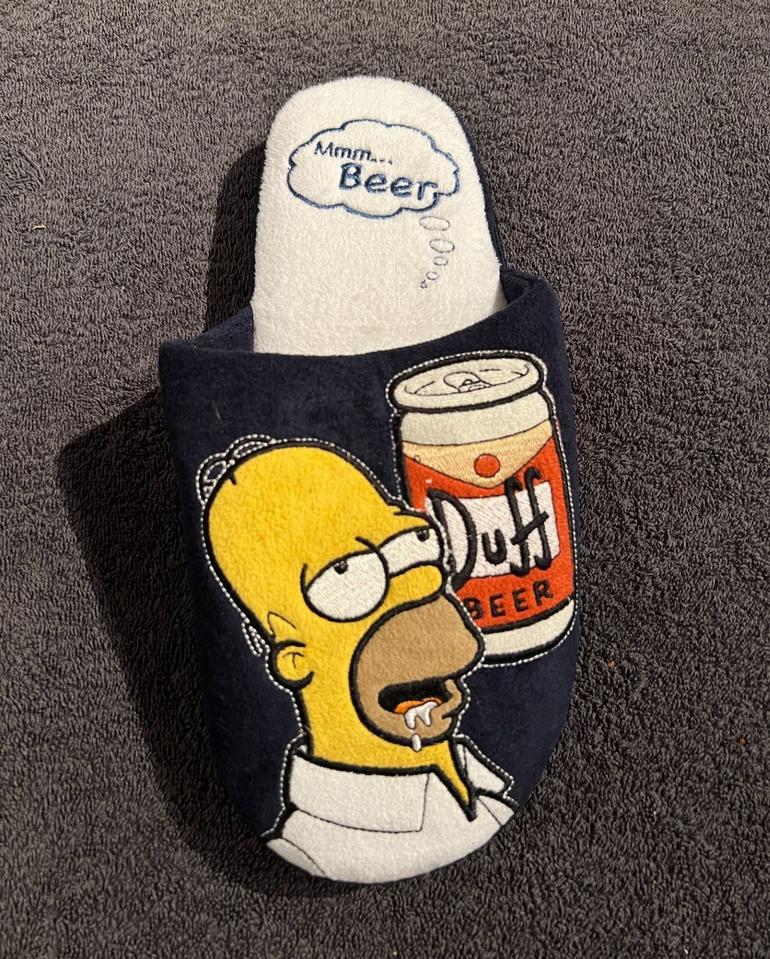 Scarpe da uomo: DUFF-BEER Hausschuhe Homer Simpson - Grösse 44 – Nuovo (secondo la descrizione) da Oberbuchsiten venduto da PSH1980 1