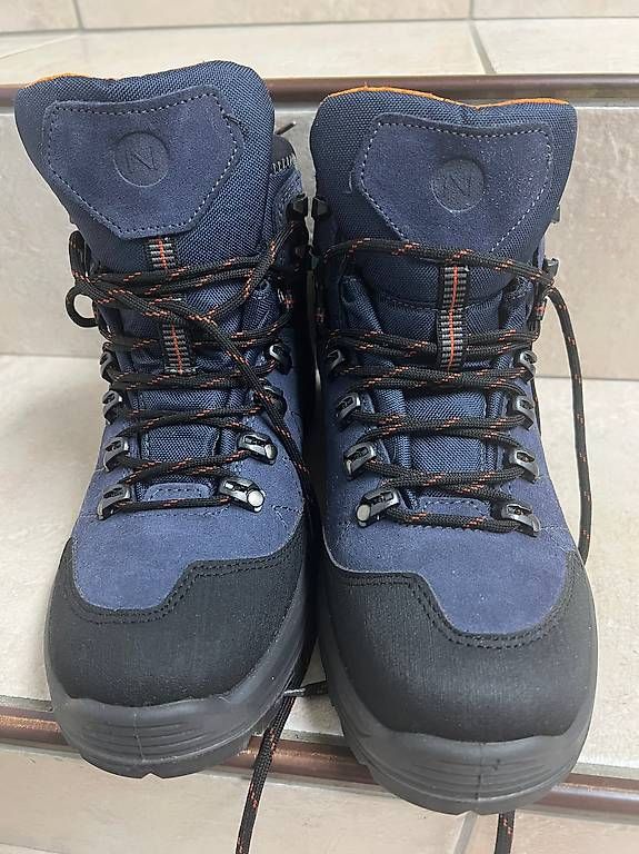 46 Nord Chaussures hommes: NEUE Wanderschuhe mit Vibramsohle, Grösse 40 – D'occasion à Hirschthal par rooblue 3