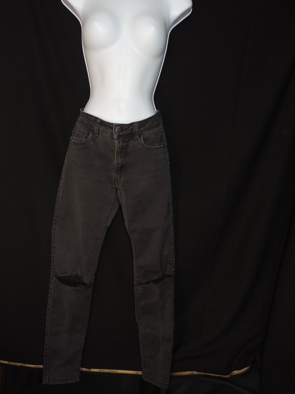 Jeans: jeans stretch noir gris – Usato da Genève venduto da Axelle333 2
