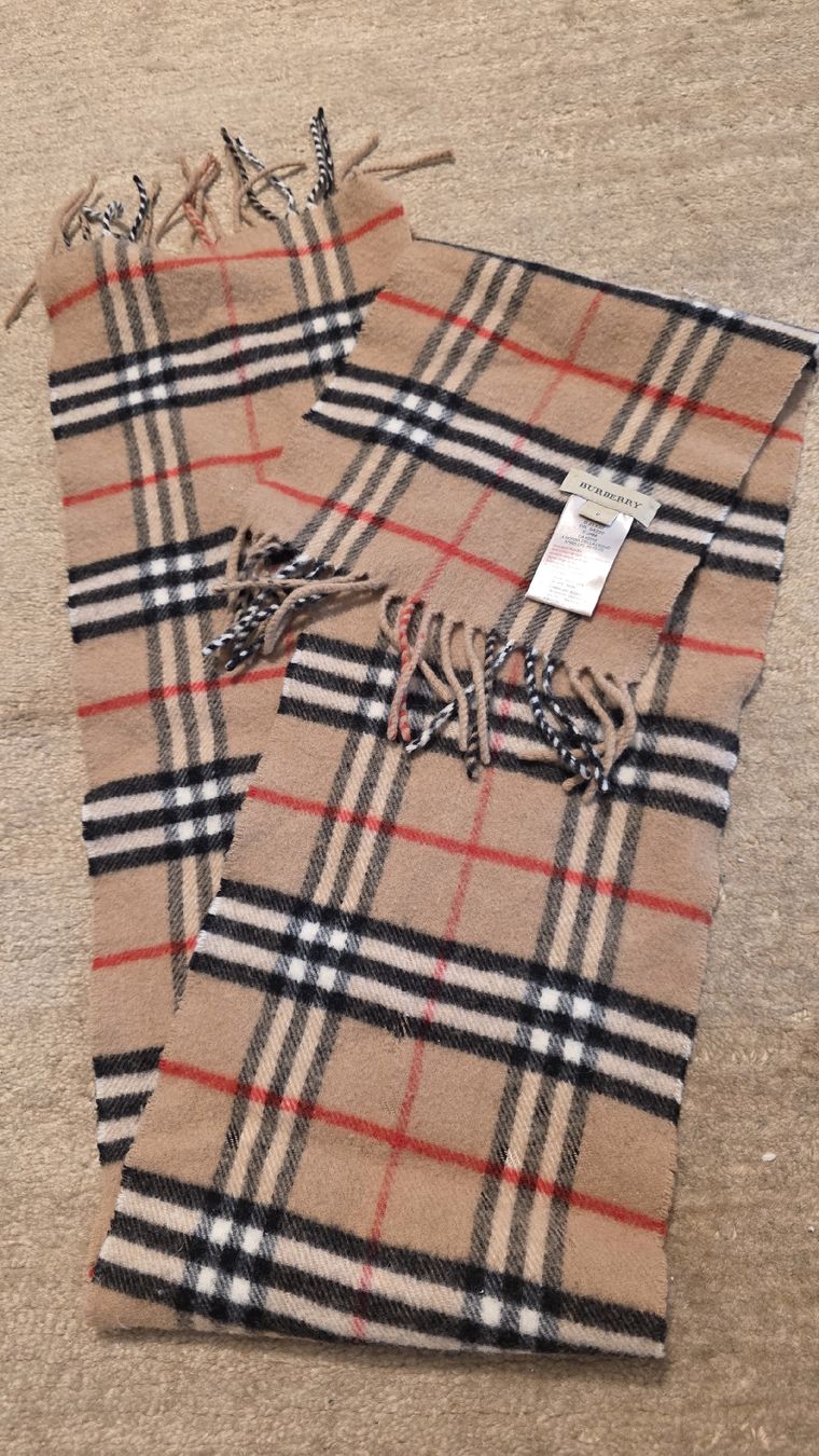 Burberry Altro abbigliamento per bambino: Burberry Schal Kinder – Usato da Zürich venduto da Semmel06