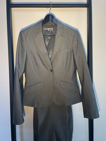 Tailleur pantalon femme très bon état