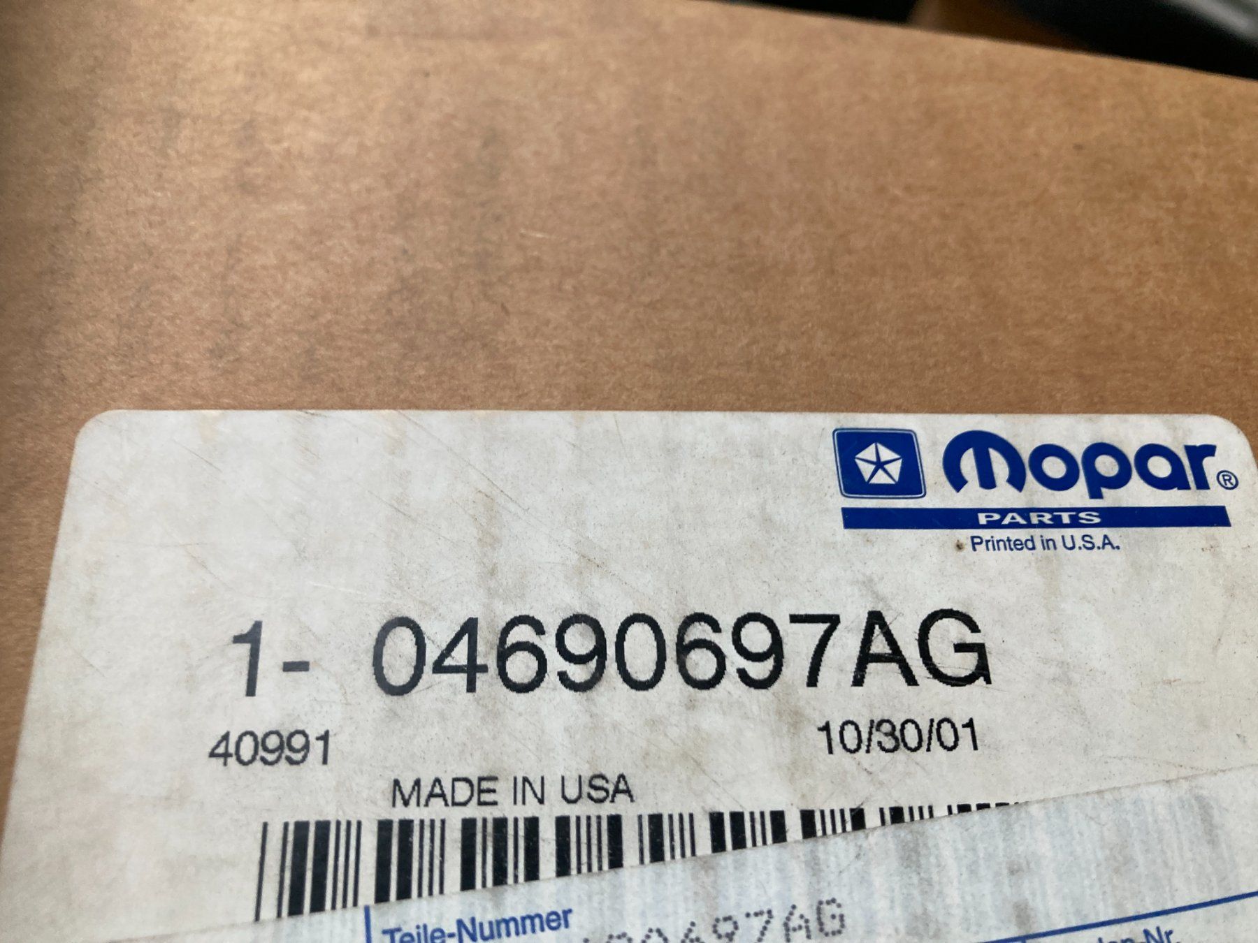 Chrysler Tutti pezzi di ricambio auto: Chrysler PT Cruiser Lenksäule - Mopar 04690697AG – Nuovo e nell'imballaggio originale da Cham venduto da WB2223 6