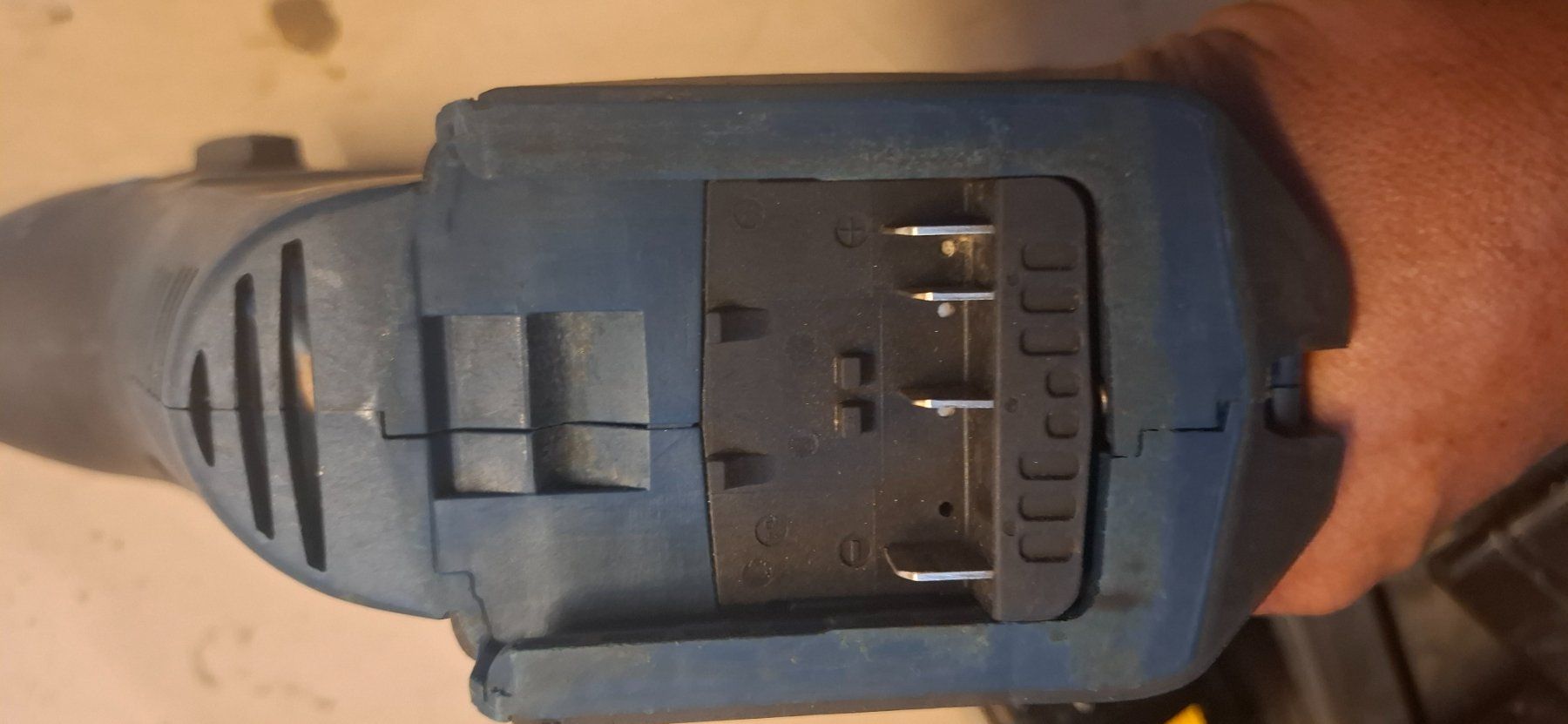 Bosch Trapani: Bosch Gbh 18V Li Compact – Difettoso da Rorbas venduto da Fugsuzo 2