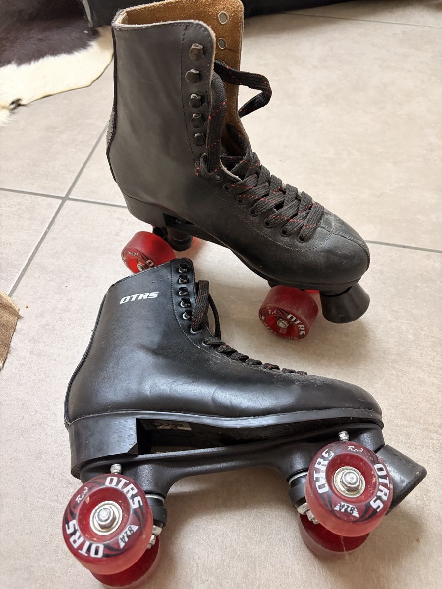 Pattini in linea & Pattini a rotelle: Rollschuhe – Usato da Dorf venduto da anchelita84