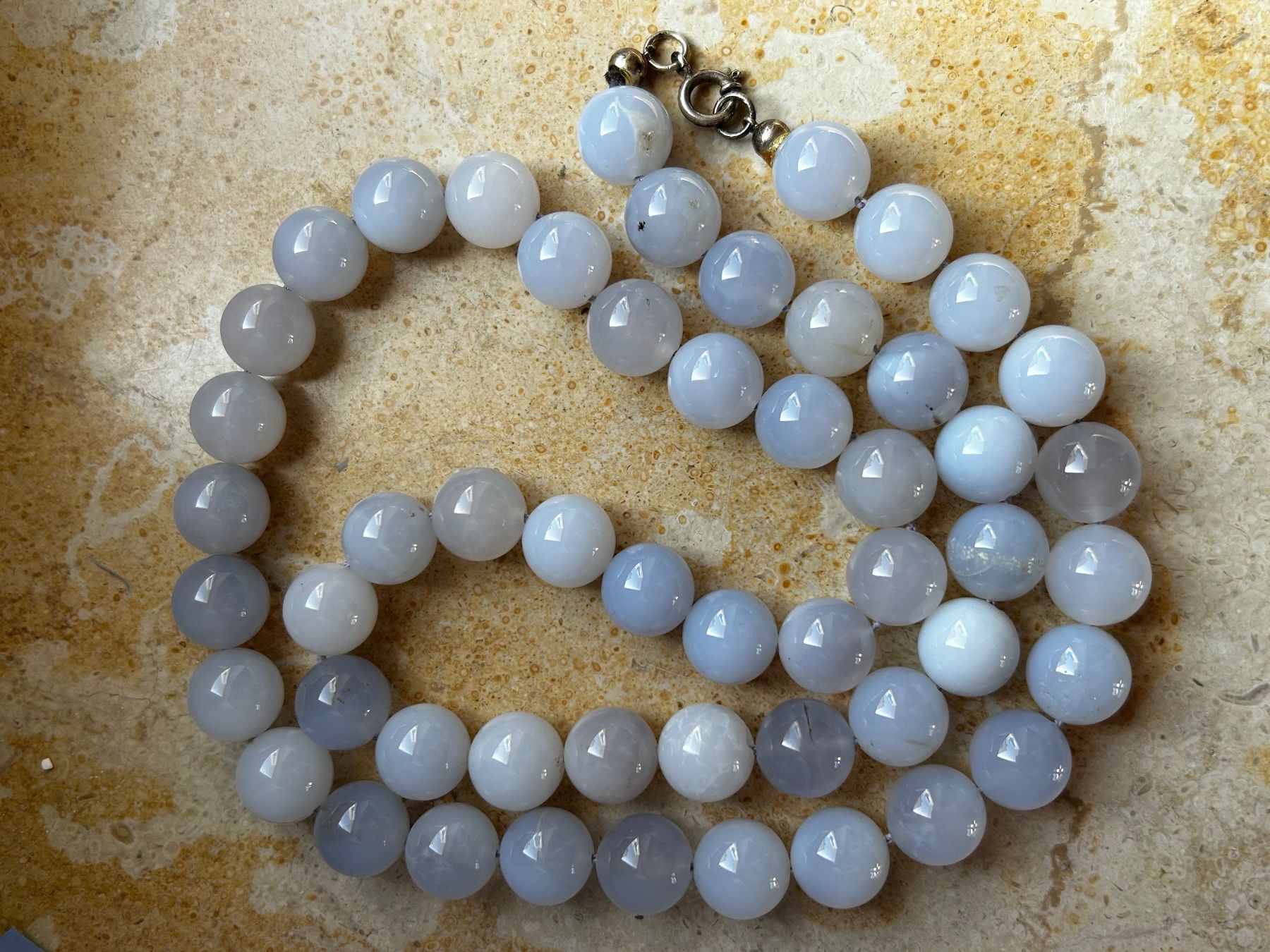 Catenine: Halskette CALCIT hellblau (75cm) – Usato da Laufen venduto da belleskulptur 6