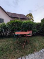 Gartentisch mit Stühlen