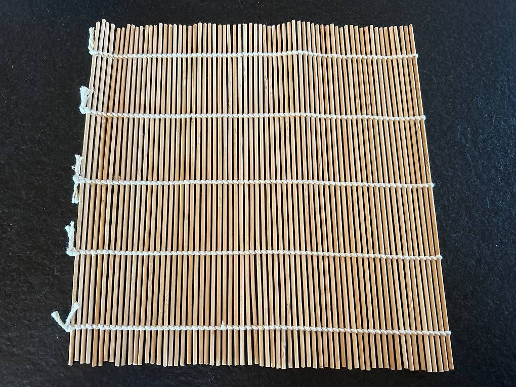 Elettrodomestici da cucina: ***Sushi Rolle Matte Bambus Matte selber machen kochen*** – Usato da Zollikofen venduto da frangipani.flow