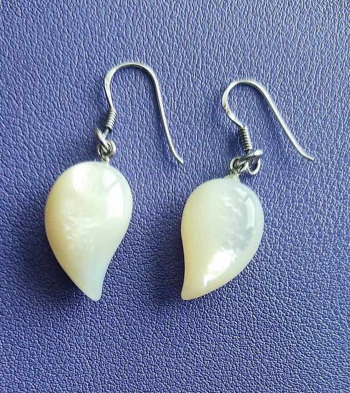 Orecchini pendenti & Orecchini a lobo: Ohrringe mit Träne aus Perlmutt mit 925 Silber – Nuovo e nell'imballaggio originale da Ebnat-Kappel venduto da Zearara 4