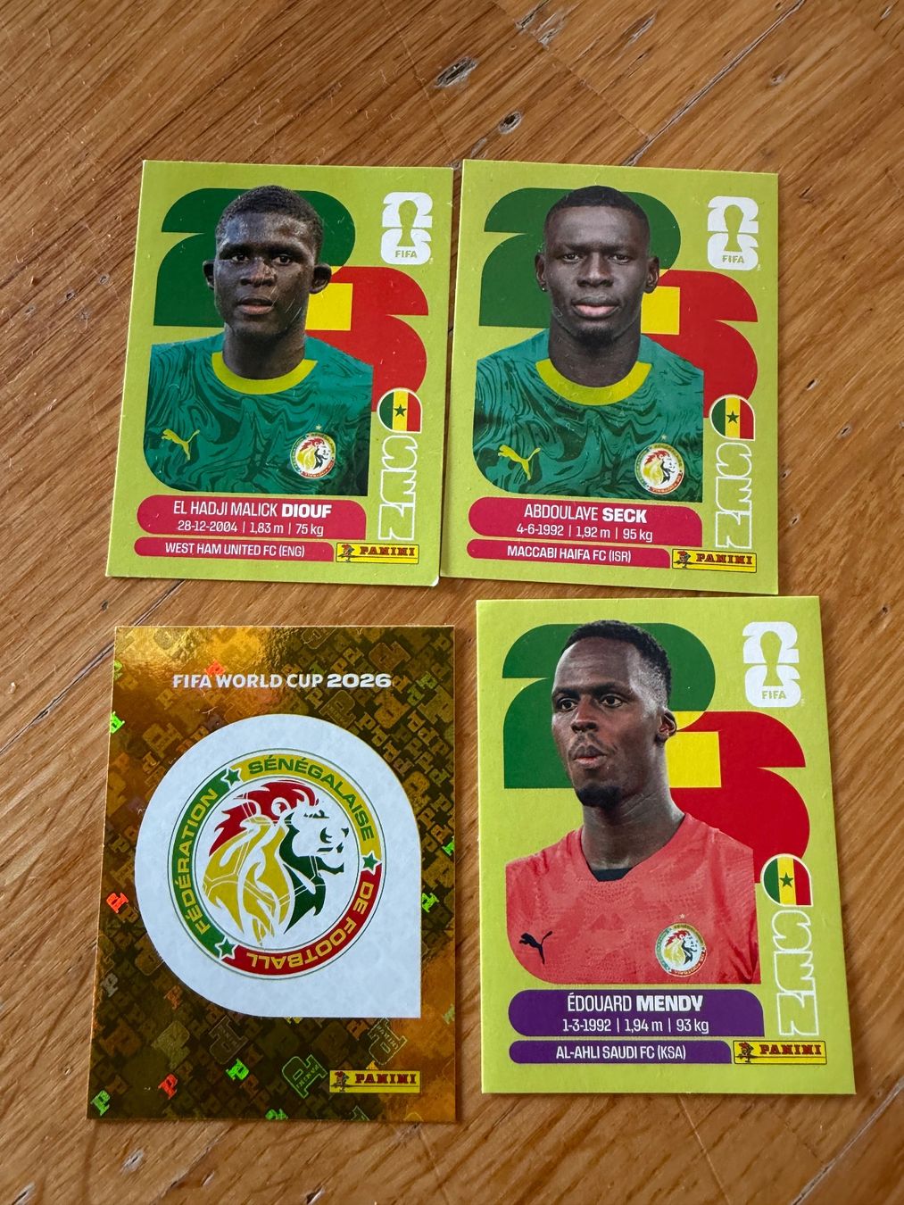 Panini Carte collezionabili: Panini SEN 1, 2, 5, 7 - Set 4 Bilder – Nuovo (secondo la descrizione) da Zürich venduto da bel5