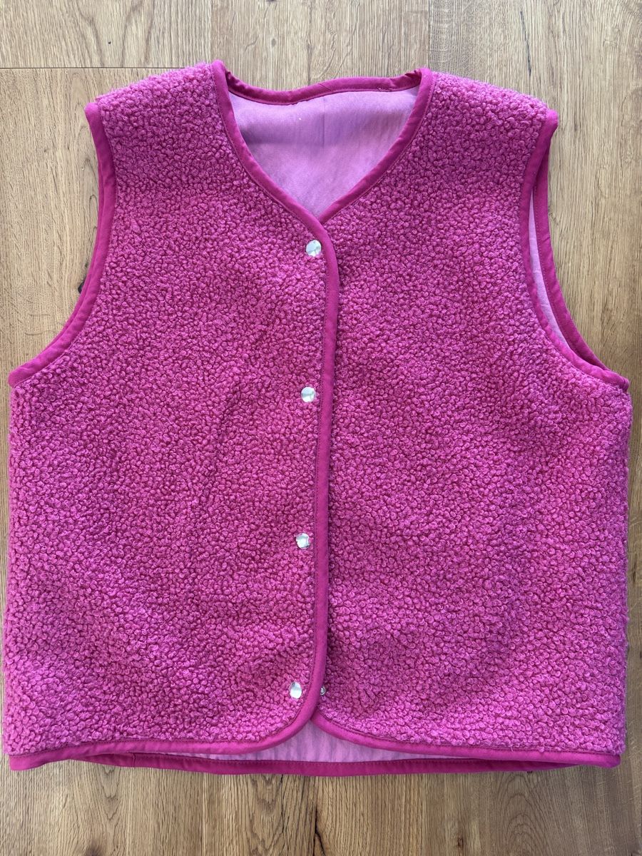 Gilets: Teddy Weste pink – D'occasion à Muttenz par dom_7tvx