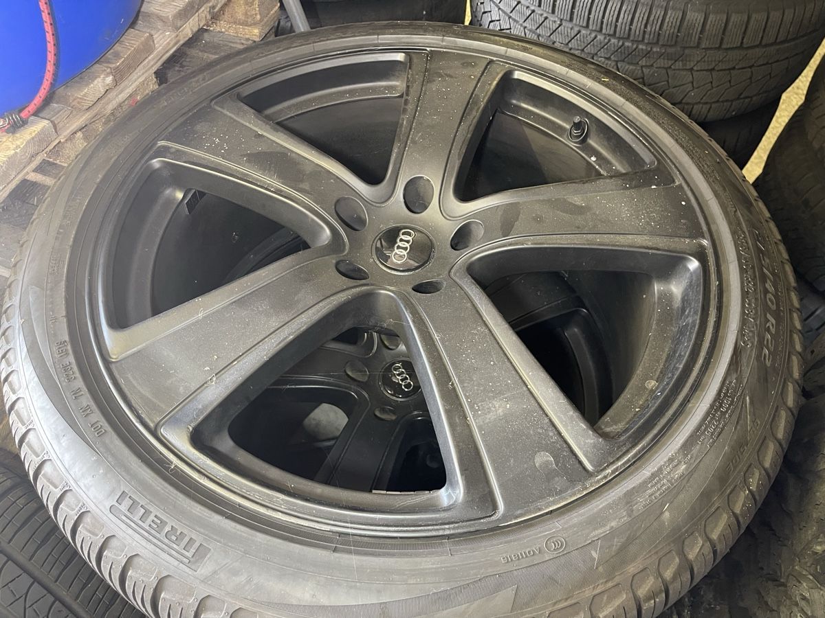 Pneumatici & Ruote complete: Audi Q7 All Season Räder – Usato da Reinach AG venduto da pred1512 6