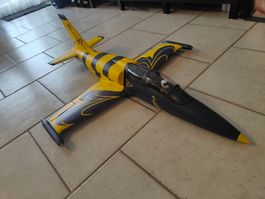 FlyFans L-39 Albatros "Baltic Bees" 860mm inkl. 6S Akku