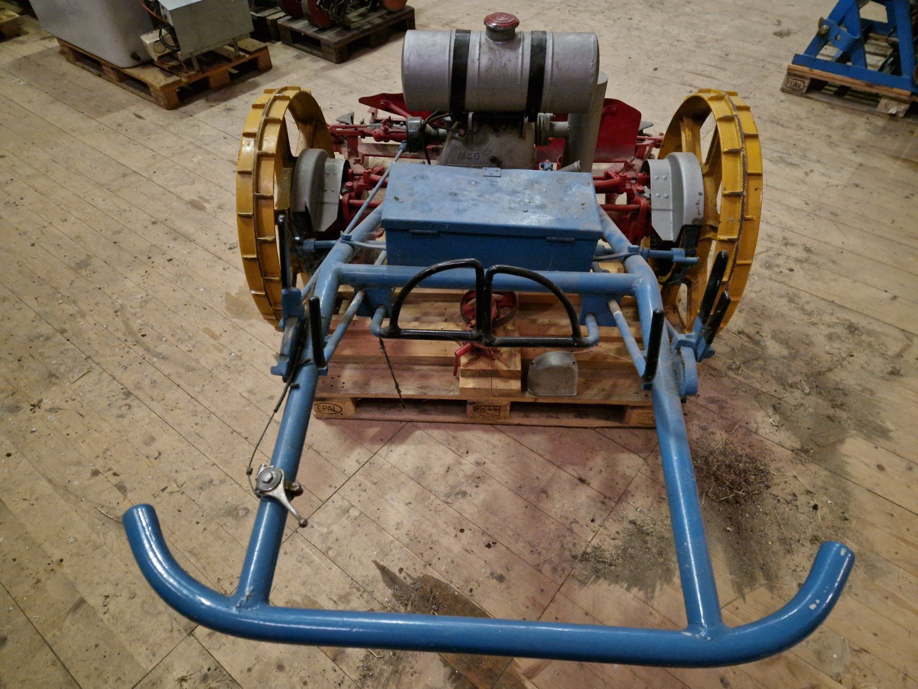 Aecherli Tutte le macchine: Aecherli, Motormäher – Difettoso da Roggwil TG venduto da Rollingmaster 8