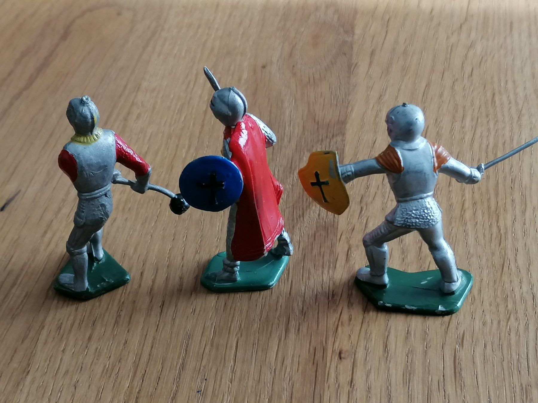 Statuette: HEIMO Ritter Plastik Figuren - 3 Stk. – Usato da Basel venduto da vintagecollector 1
