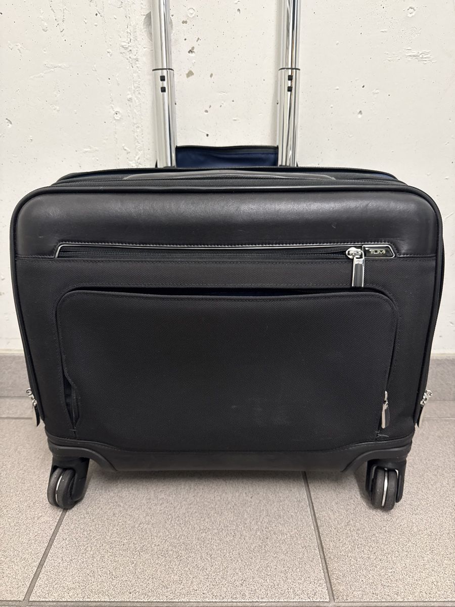 Tumi Valigie & Borse: Valise TUMI Alpha 2 Business Trolley Noir Bleu – Usato da Montreux venduto da kingfisherbeach