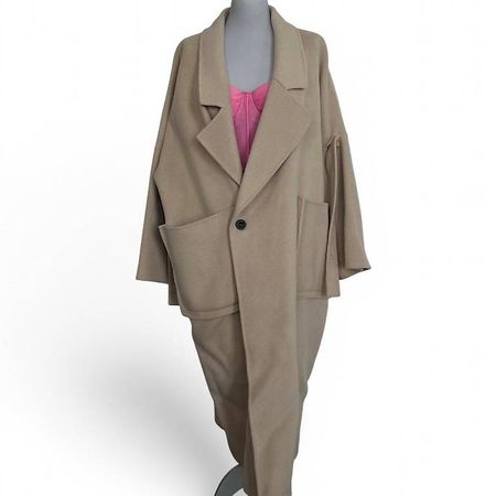 OVERSIZED MERINO WOOL COAT
